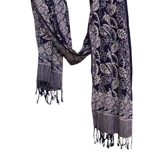  카시 코옵 머플러/스카프 Kasih Coop 손 염색 바틱 스카프 파란색 잎 - KASIH COOP