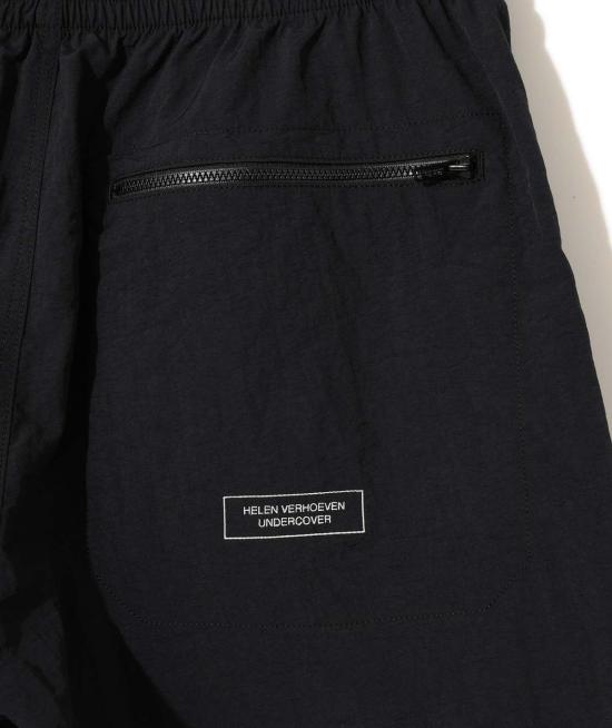  언더커버 숏팬츠 헬렌 베르호벤 아트 프린트 나일론 쇼츠 블랙 - UNDERCOVER
