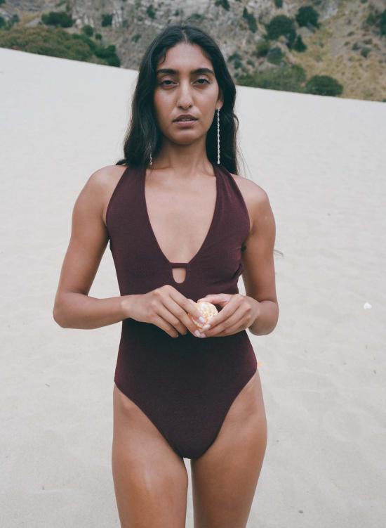  파리 데사이 원피스 수영복 인드라 로우 백 홀터 수영복 딥 마룬