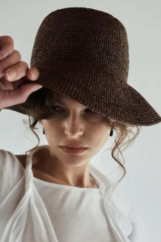  자네사레온 모자 자네사 레오네 펠릭스