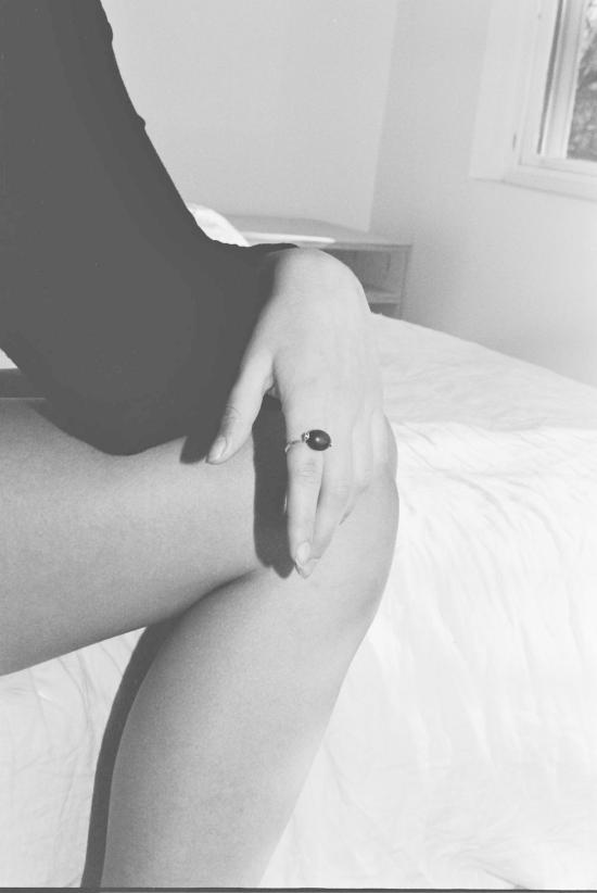  아니카 이네즈 반지 스몰 스톤 엘립스 링 - ANNIKA INEZ