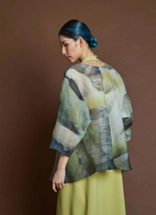  카렘 블라우스 아르나테 드롭 3/4 소매 프린트 오간자 실크 탑 루츠 프린트 실크 - KAAREM