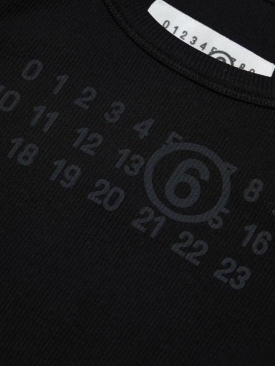  [키즈] MM6 메종마르지엘라 티셔츠 키즈 Mm6 메종 마르지엘라 Mm6d98u  블랙 - MM6 MAISON MARGIELA