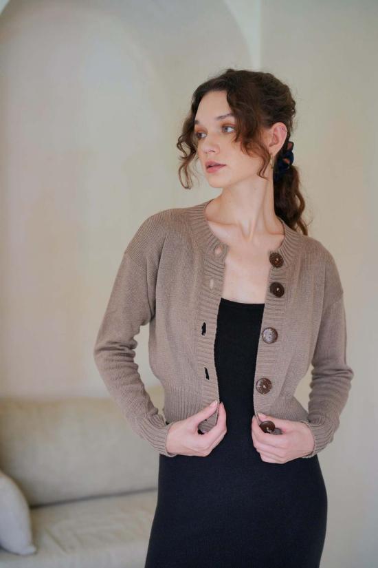  핑크 헤일리 가디건 빅토리아 코코넛 버튼  카키 - PINK HALEY