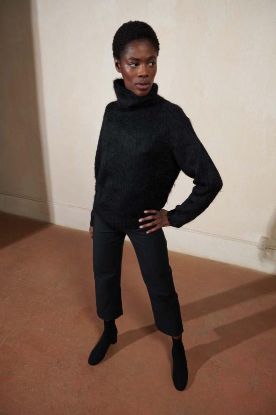  마리아 스탠리 스트레이트 팬츠 마리아스탠리 루나  2.0  느와르 - MARIA STANLEY