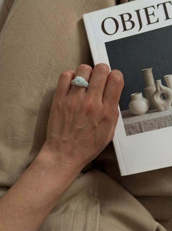  세레 반지 세리 로즈 제이드 링 오프 화이트 - SEREE