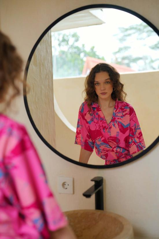  Pink Haley 블라우스 핑크 헤일리 플레이 라이브 샤인 앤 브라이트 트래블 매칭 세트 - PINK HALEY