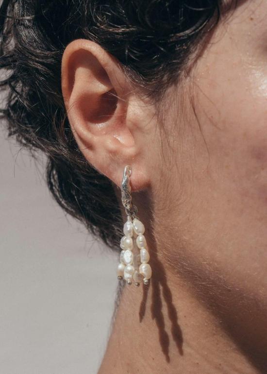  스윔 투 더 문 이어링 토니 귀걸이 - SWIM TO THE MOON