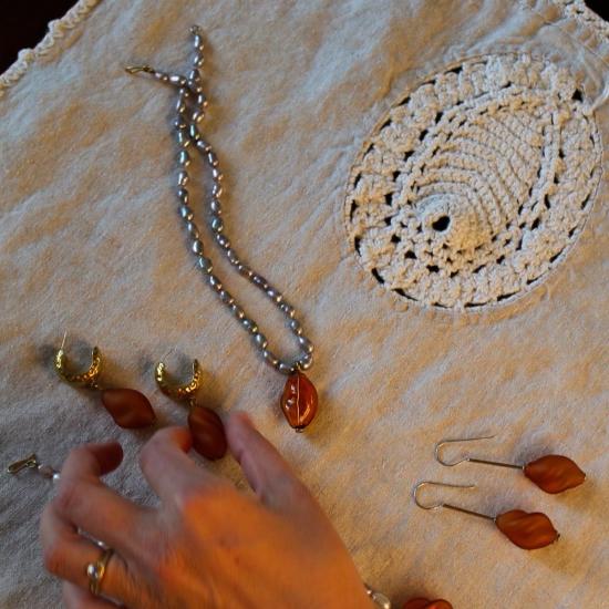  크레시오니 목걸이/팬던트 Crescioni Inez 목걸이 라벤더 - CRESCIONI