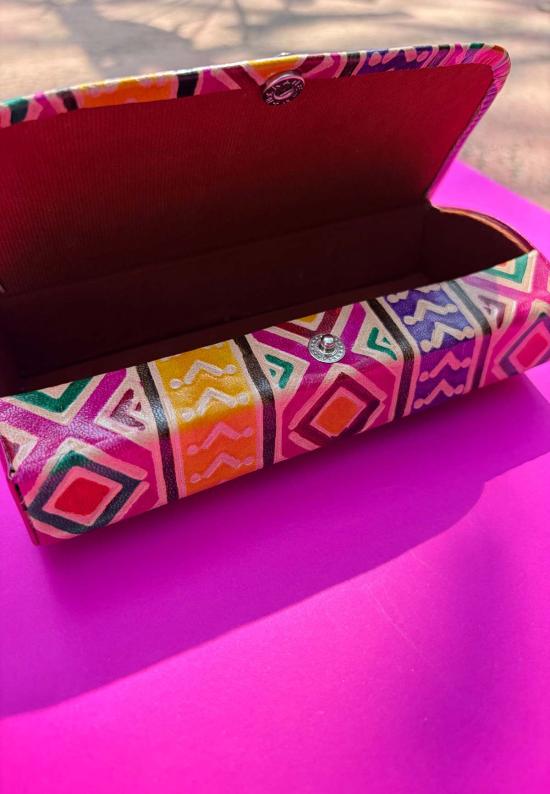  IKKIVI 안경 이키비 아이 갓 유 커버드 선글라스 케이스 멀티 컬러 - OTHER BRANDS