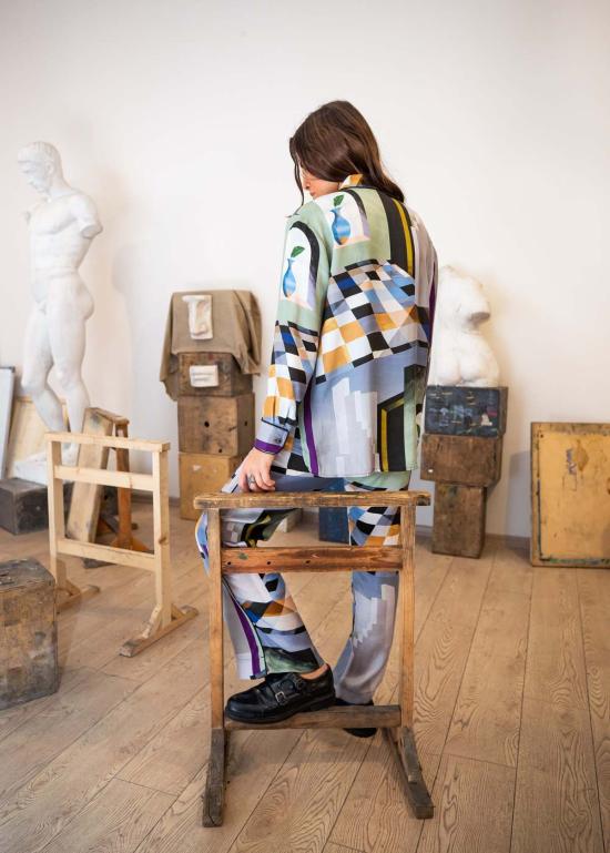  Untitled in Motion 블라우스 무제 인 모션 매니페스트  피아자 - UNTITLED IN MOTION