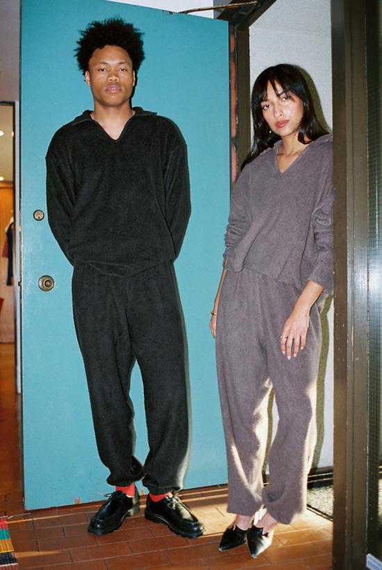  질 로드리게즈 긴팔 티셔츠 길 로드리게즈 셰르파 긴팔 상의 딥 토프 - GIL RODRIGUEZ