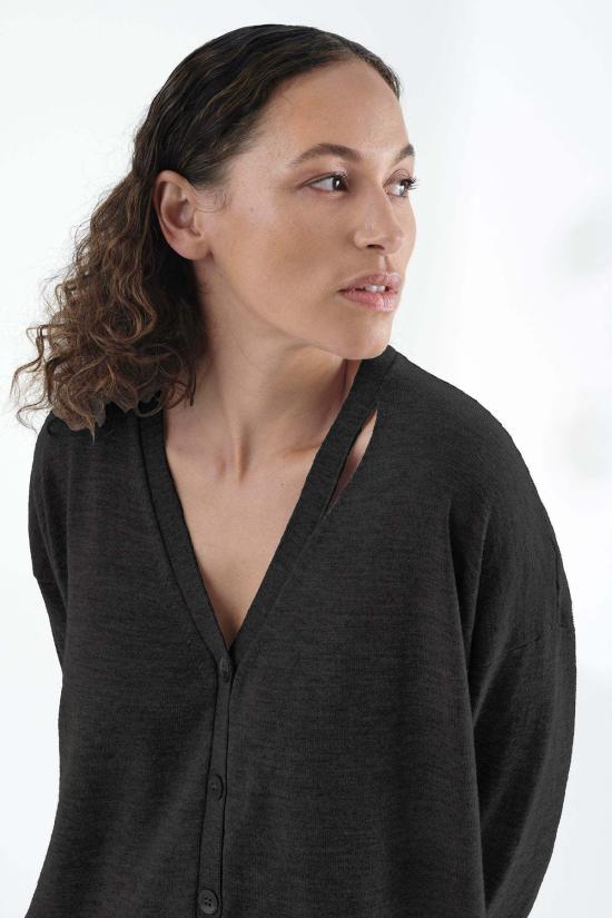  아라 가디건 Arra Curva 메리노 카디건 블랙 - ARRA