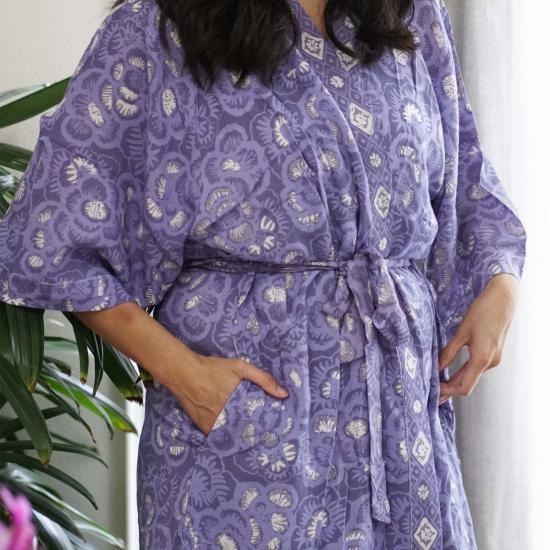  Kasih Coop 라운지 웨어 손 염색 바틱 기모노 블루 장미 - OTHER BRANDS