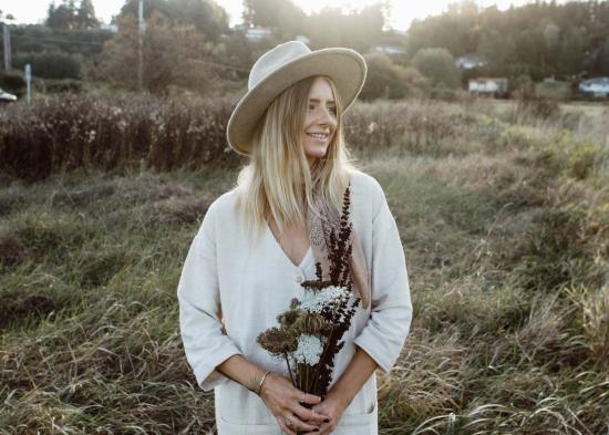  해피 프렌치 갱 점프수트 Happyfrenchgang 텍스처드  내추럴 - HAPPY FRENCH GANG