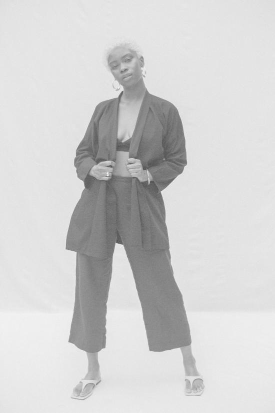  DALRAE 라운지 웨어 달라이 렌 더스터 로브