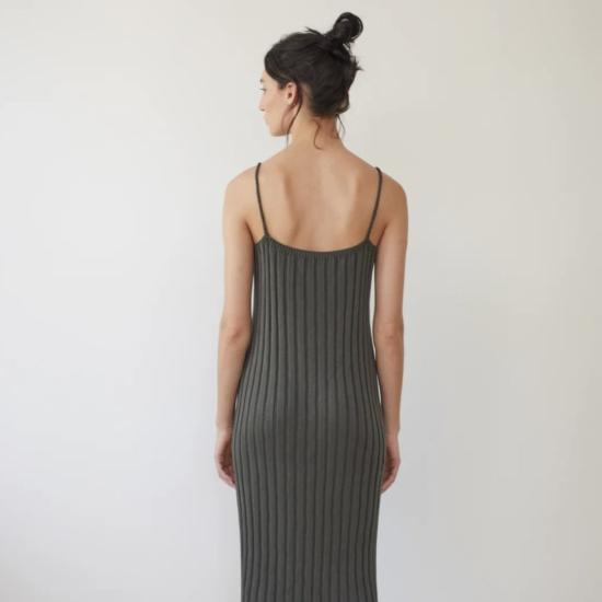  울 하이드 롱 원피스 립 드레스 에크루 - WOL HIDE