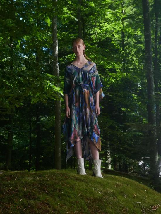  헨릭 빕스코브 롱 원피스 Henrik Vibskov 언컷 카프탄 멀티 브러쉬 드립