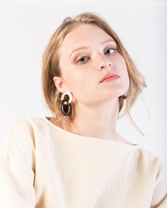  Luiny 이어링 루이니 우드 클래식 이어 펜던트 (초콜릿 색상) - OTHER BRANDS