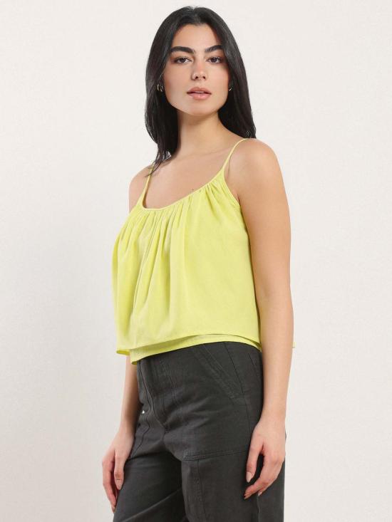  나지라 민소매 티셔츠 라일라 크롭 탱크 - NAZEERAH