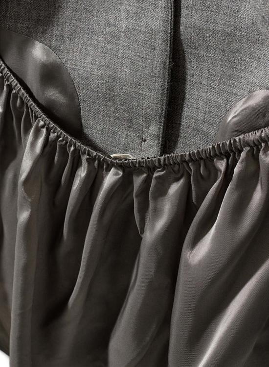  더 가먼트 블라우스 가먼트 파인 탑 그레이 멜란지 - THE GARMENT