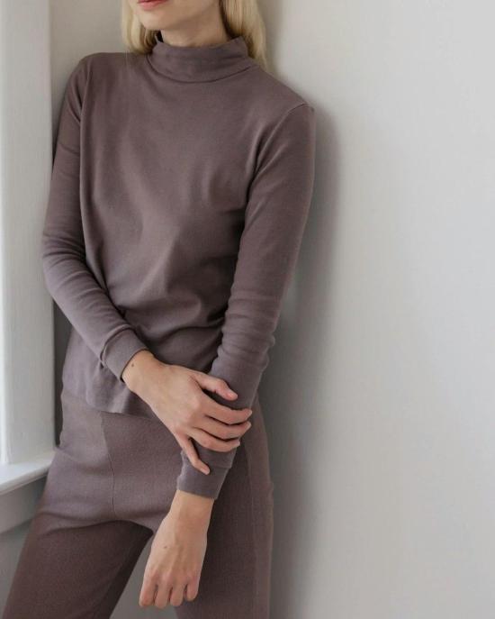  울 하이드 터틀넥 이지 - WOL HIDE