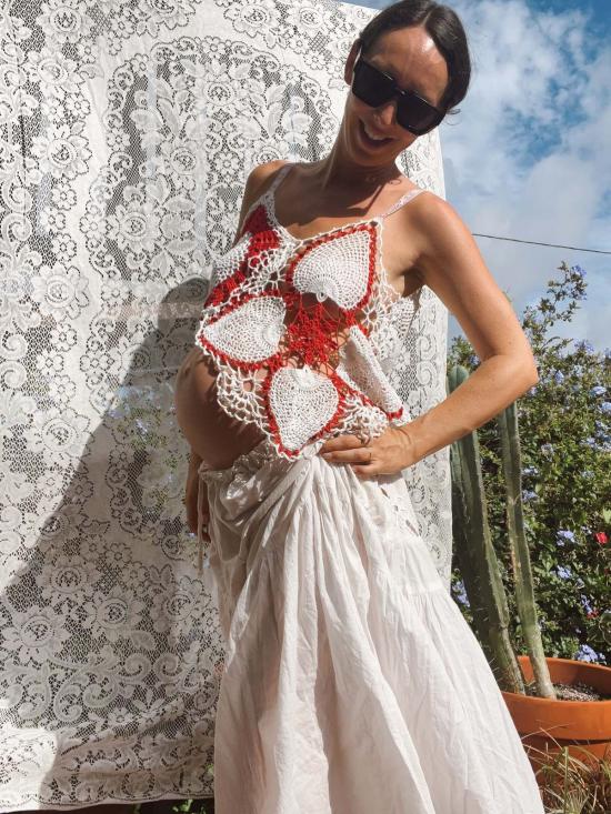  핀 앤 레이 민소매 티셔츠 핀앤레이 크로셰 니트 크롭 탱크탑 - FIN AND RAY