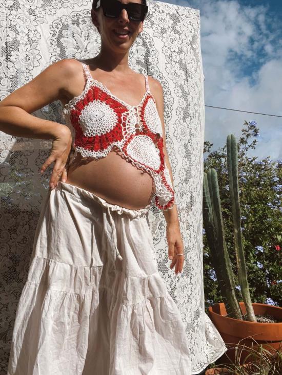  핀 앤 레이 민소매 티셔츠 핀앤레이 크로셰 니트 크롭 탱크탑 - FIN AND RAY