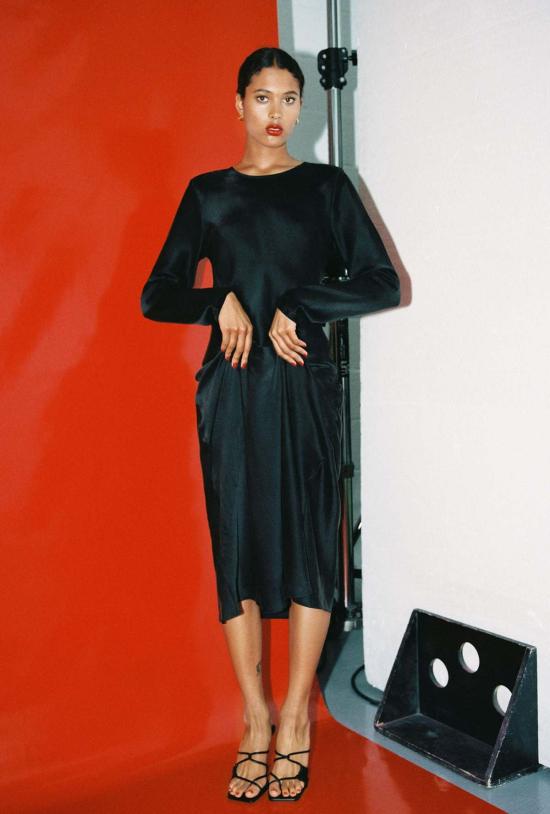  실크 런드리 롱 원피스 풀 슬리브 바이어스컷 드레스 블랙 - SILK LAUNDRY