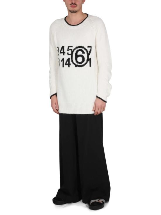  MM6 메종마르지엘라 스웨터 Mm6 메종 마르지엘라 로고 저지  화이트 - MM6 MAISON MARGIELA