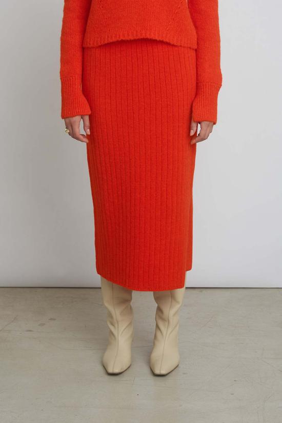  일레븐 식스 롱 스커트 조이 스커트 토마토