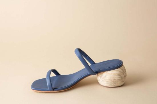  후마 블랑코 샌들 휴마 블랑코 차치  라피스 - HUMA BLANCO