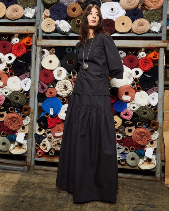  론 롱 스커트 Lwn Talis 스커트 블랙 - LWN