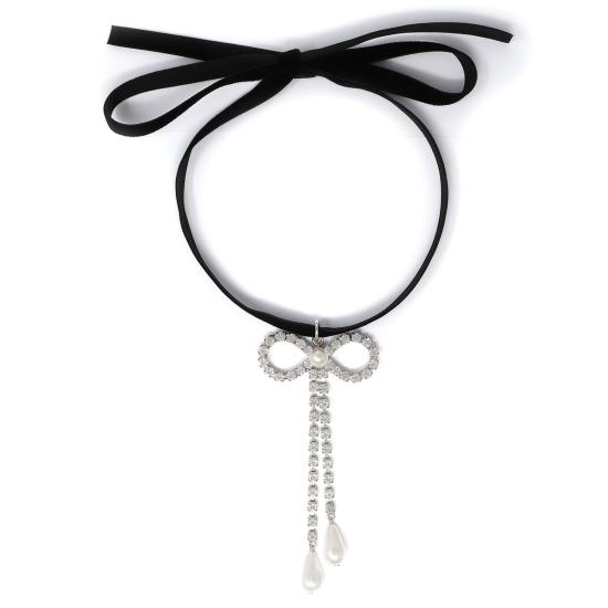  주미 림 목걸이/팬던트 벨벳 초커, 긴 크리스탈 리본과 진주 장식, 로듐 도금