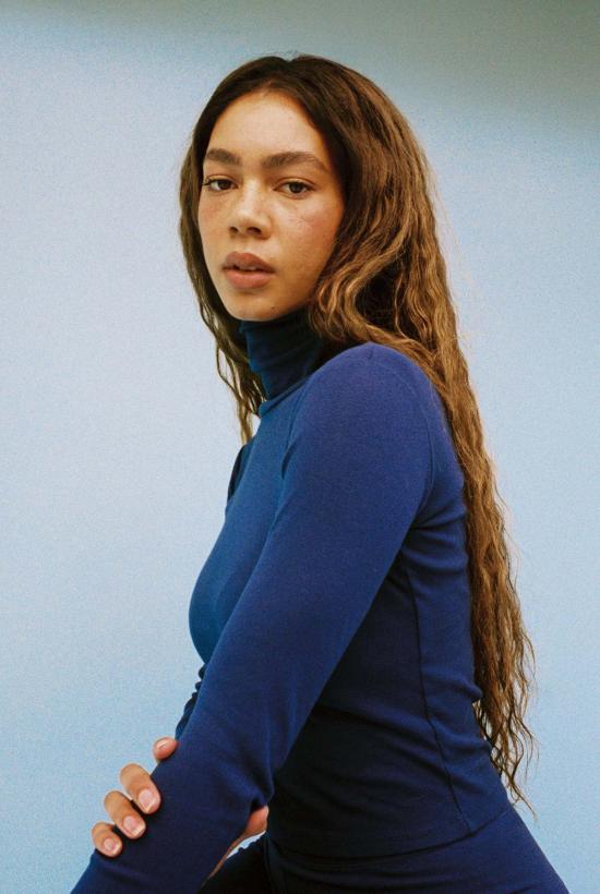  질 로드리게즈 긴팔 티셔츠 길 로드리게즈 터틀넥 긴팔 벨뷰 티셔츠 - GIL RODRIGUEZ