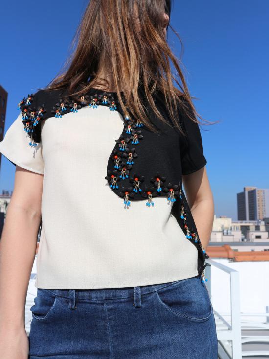  Longshaw ward 반팔 티셔츠 롱쇼 워드 장식 탑 블랙/크림