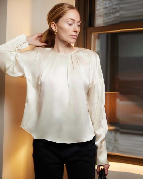  잉가 레나 블라우스 Inga Lena Ylva 새틴  아이보리