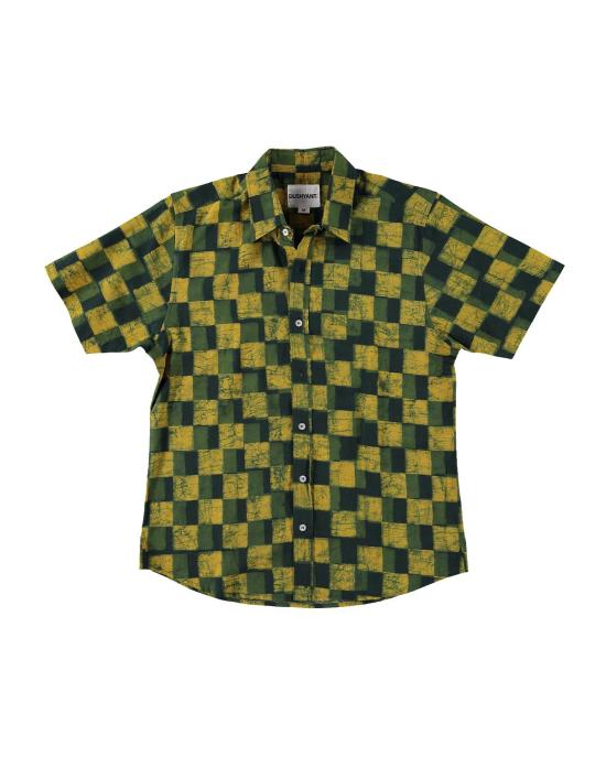  DUSHYANT. 반팔 셔츠 핸드 블록 프린팅 기법으로 제작된 수피 반팔  (녹색/강황색 체크 무늬)