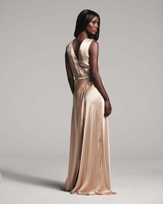  보즈 롱 원피스 백워드 랩 드레스 - VOZ