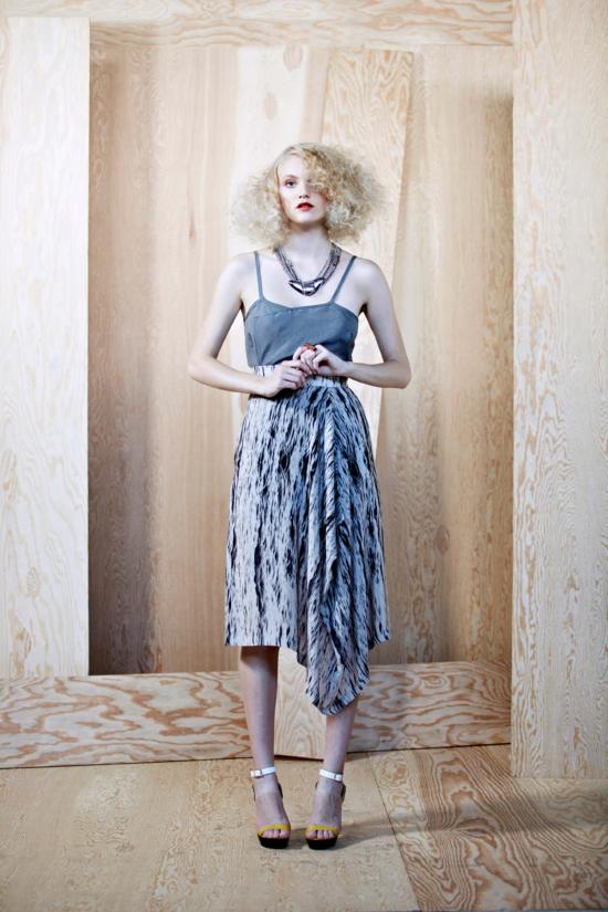  에이치 프레드릭손 미디 스커트 H. Fredriksson 드립 스커트 웨이브