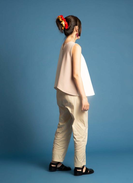  KAAREM 민소매 티셔츠 카렘 쓰리 투 에이 라인 컬러블록  화이트/크림 - KAAREM