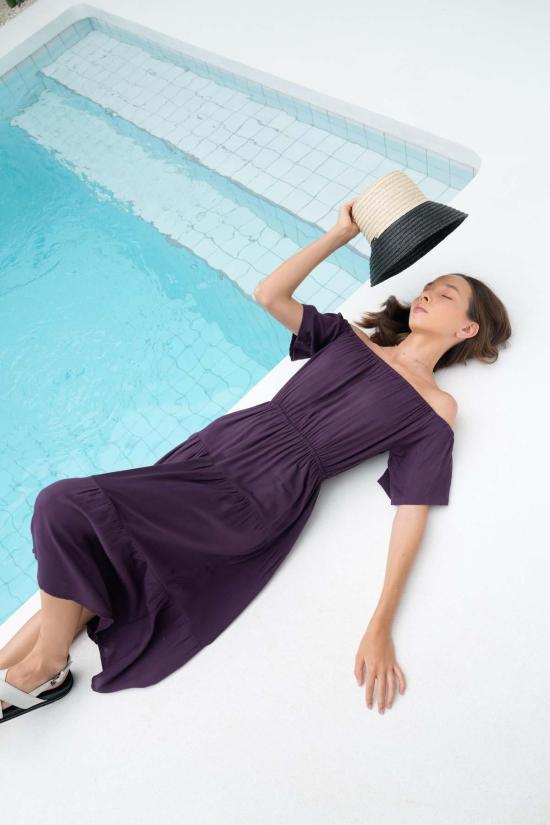  Pink Haley 롱 원피스 핑크 헤일리 레지나 오프숄더 미디 드레스 (가지색) - PINK HALEY