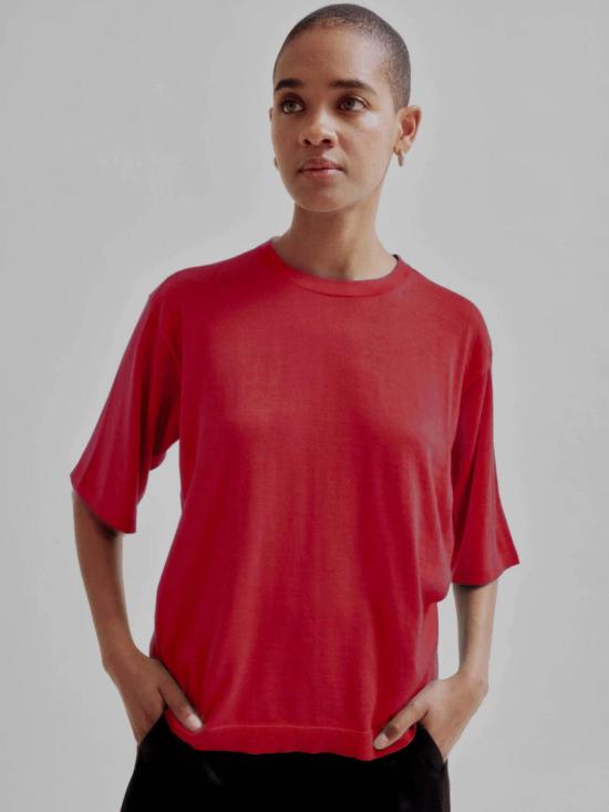  사야카 다비스 뉴욕 반팔 티셔츠 사야카 데이비스 뉴욕 캐시미어 티셔츠