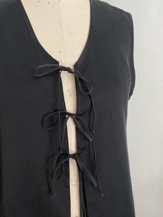  케흘러 오마지오 민소매 티셔츠 칼레 프론트 타이 탱크 - KAHLER OMAGGIO