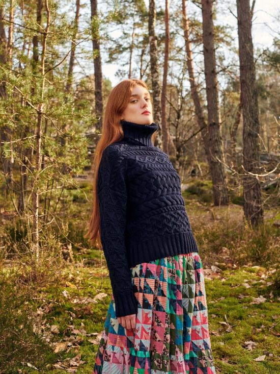  지지 니트웨어 터틀넥 케이블 스웨터 - GIGI KNITWEAR