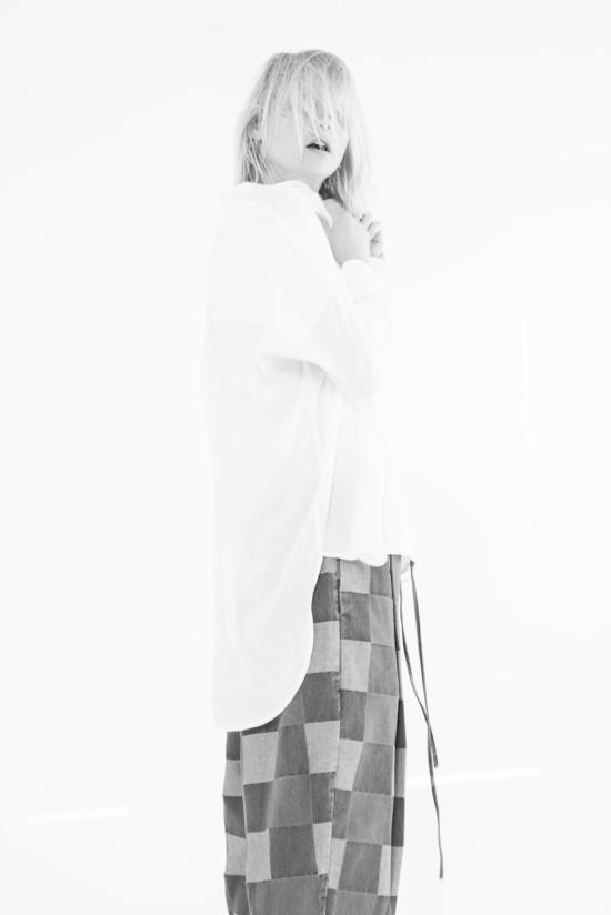  amente 셔츠 A Mente 칼라리스 루즈핏 긴팔 셔츠 화이트 - AMENTE