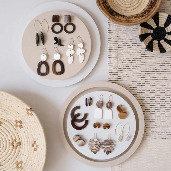  마디디 컬렉티브 이어링 마딜리 콜렉티브 엠바디 - MAADILI COLLECTIVE