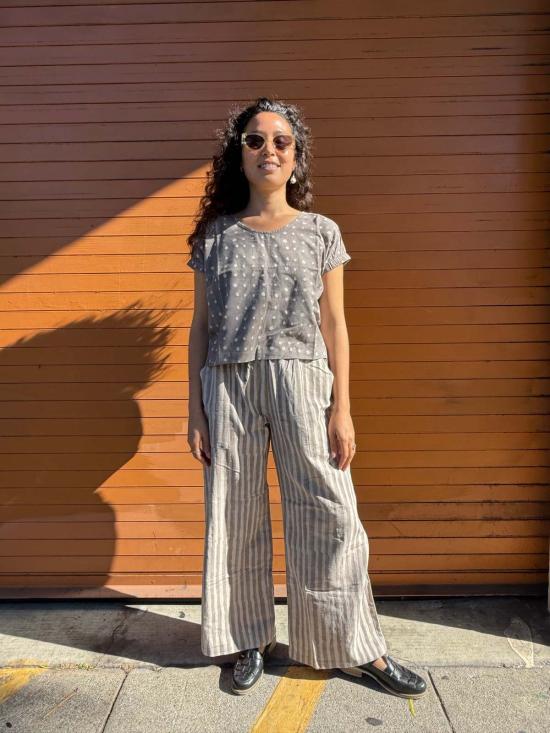  해피 프렌치 갱 블라우스 젤리아 그레이 도트 탑 - HAPPY FRENCH GANG