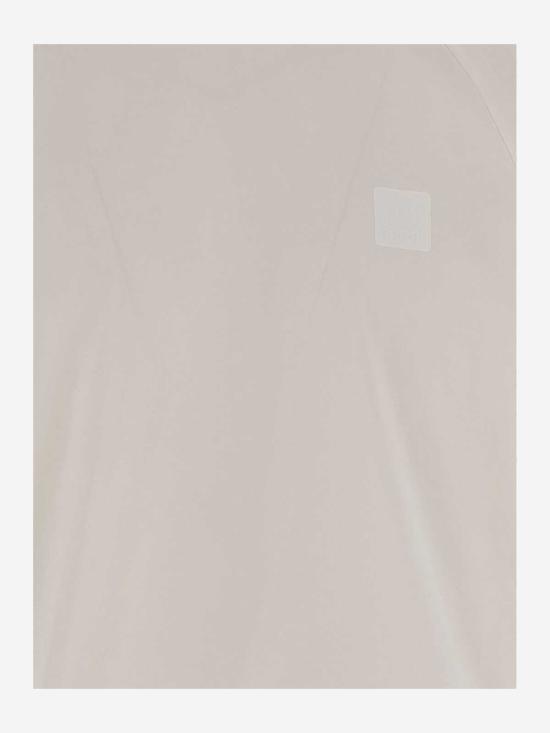  씨피 컴퍼니 반팔 티셔츠 C.P. 회사 로고 패치가 부착된 면 티셔츠 (화이트) - C.P. COMPANY