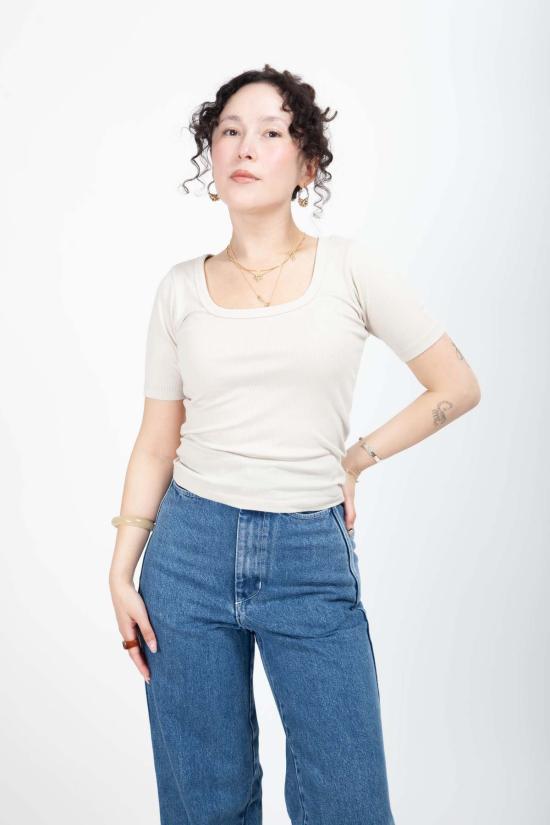  Gravel & Gold 반팔 티셔츠 그래블 앤 골드 다아시 티 문스톤